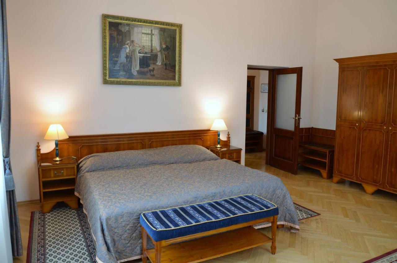 Bristol Vila Tereza Karlovy Vary Exterior foto