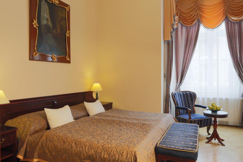 Bristol Vila Tereza Karlovy Vary Habitación foto