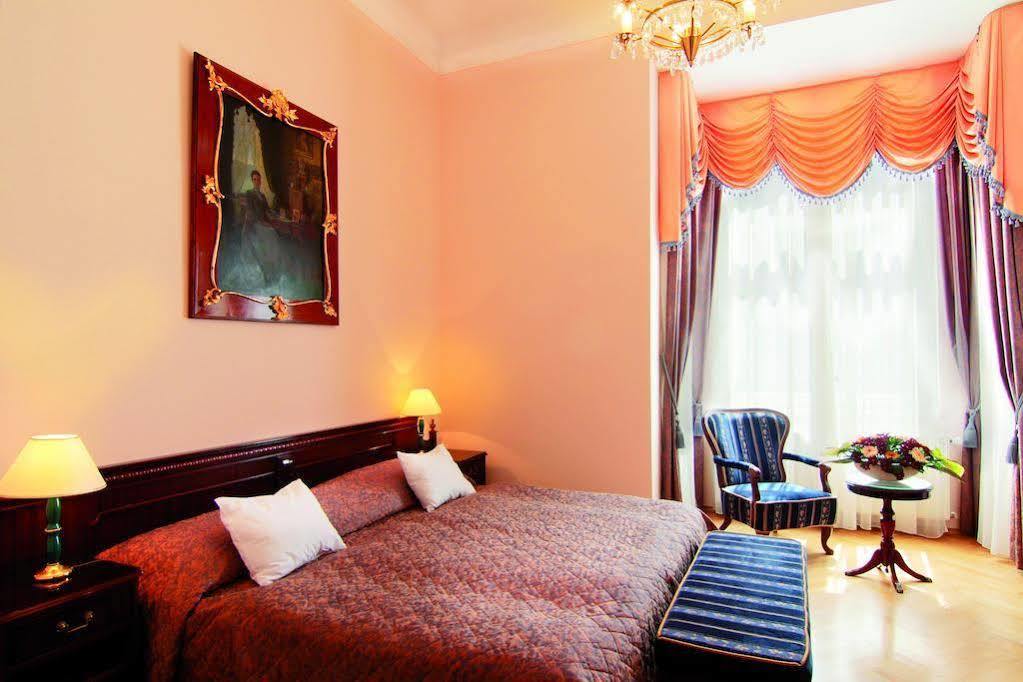 Bristol Vila Tereza Karlovy Vary Exterior foto